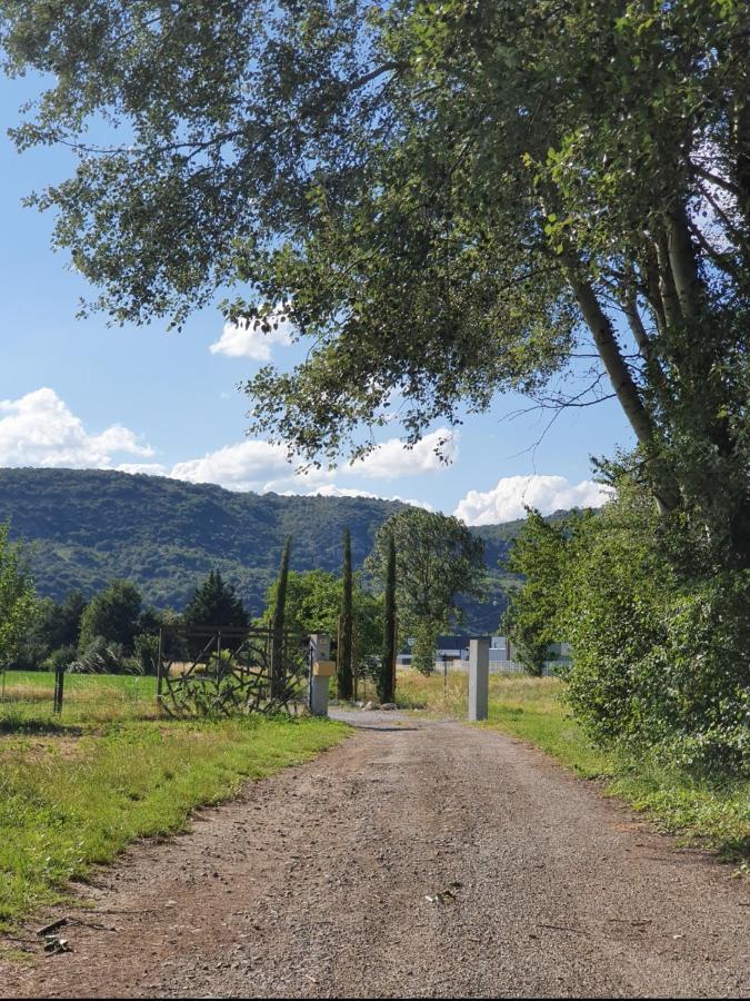 En Campagne, Confortable Le Pouzin Zewnętrze zdjęcie